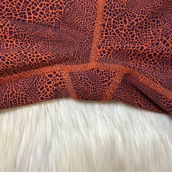 [Lululemon] Orange & Blue Patterned Leggings - Size 2 - Picture 3 of 6